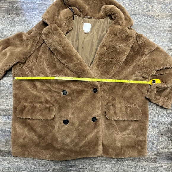 H&M Tan Teddy Jacket Plush Oversized Design - Picture 6 of 13
